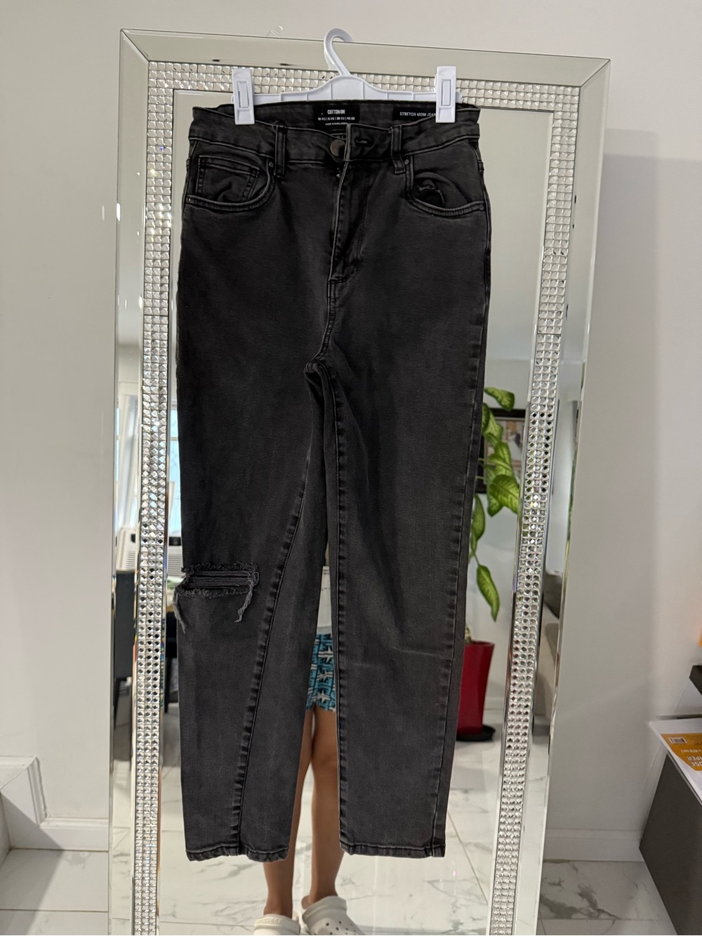 Cotton On Black High-Rise Slim Jeans with Knee Distress